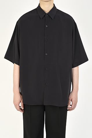 <span class="restock">再入荷</span>
SHORT SLEEVE
BIG SHIRT