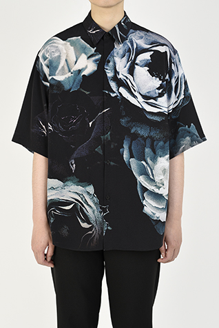 <span class="restock">再入荷</span>
SHORT SLEEVE
BIG SHIRT