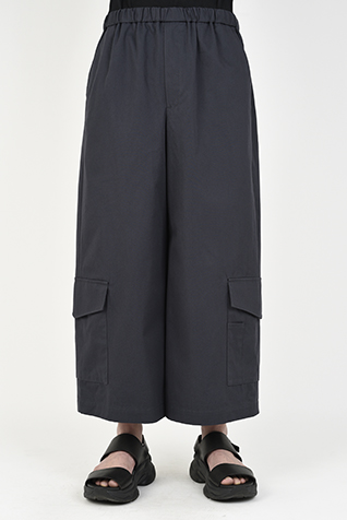 CROPPED WIDE
CARGO PANTS