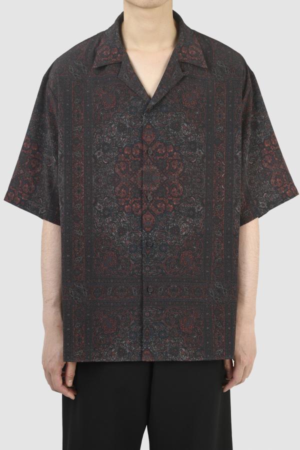 SHORT SLEEVE
OPEN COLLAR SHIRT